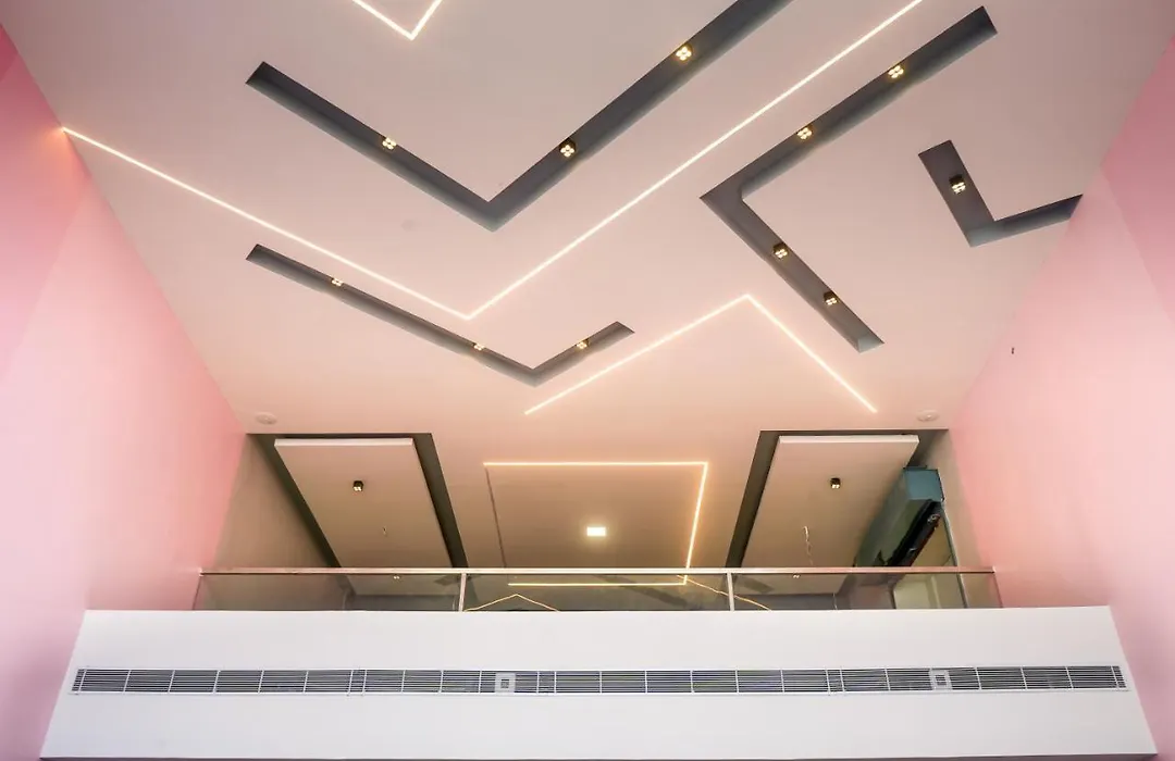 Hotel Vr Grand-1