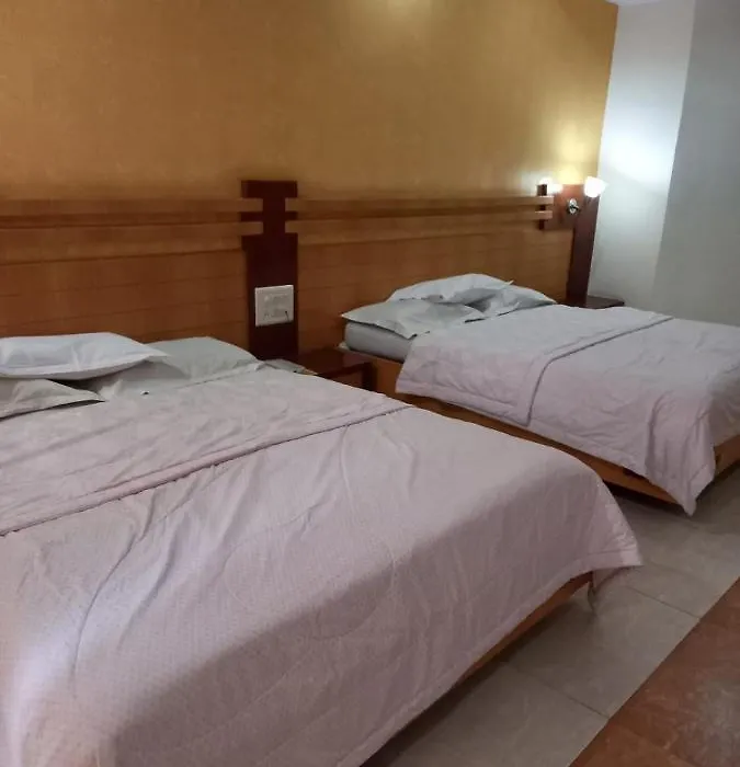 Sharan Hotel-1