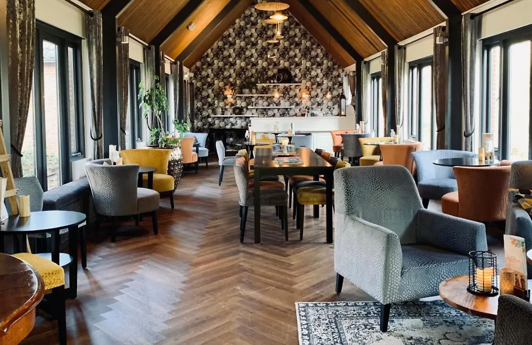 Hotel Kasteel de Essenburgh-1