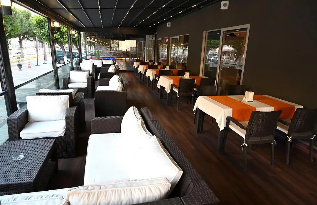 Roxx Royal Hotel-1