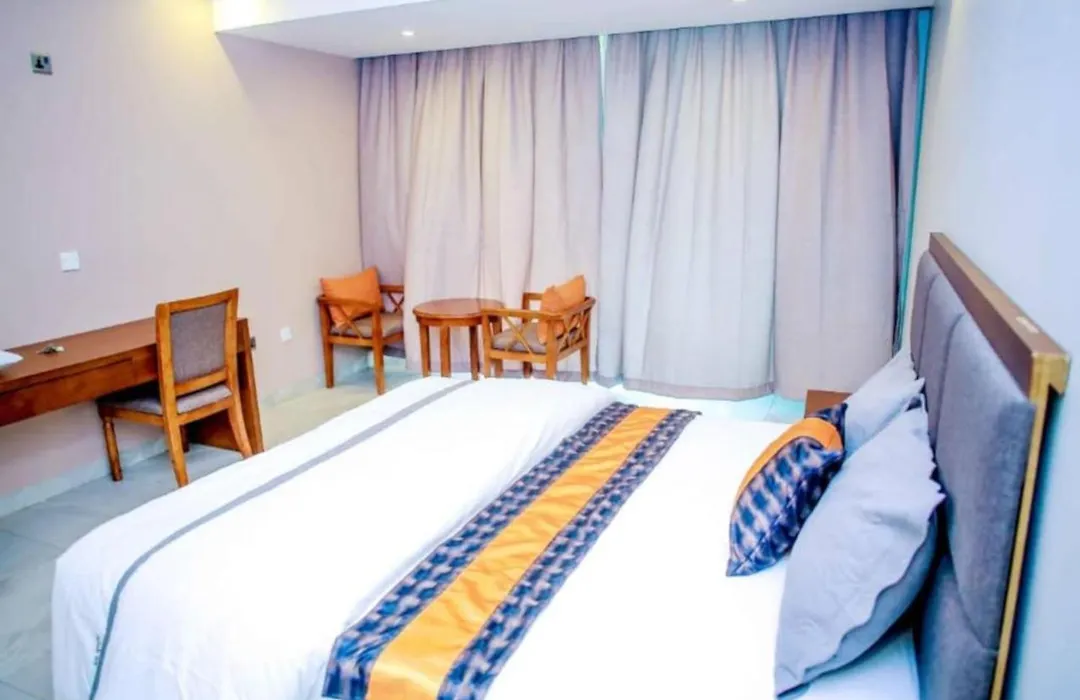 Acholi Inn-1