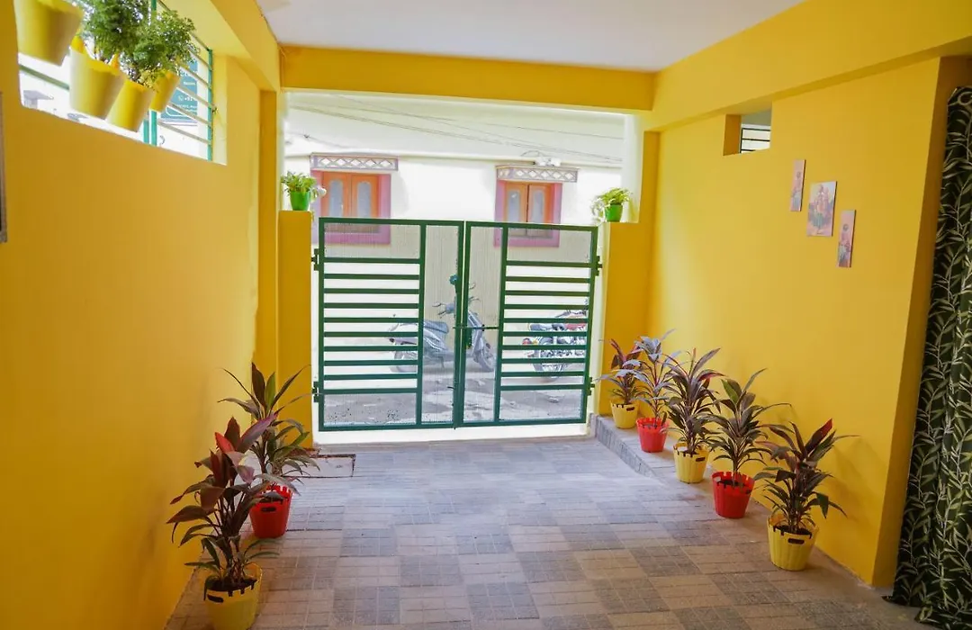 Hotel Yellow Bells-1