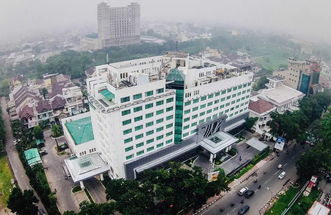 Emerald Garden International Hotel-1