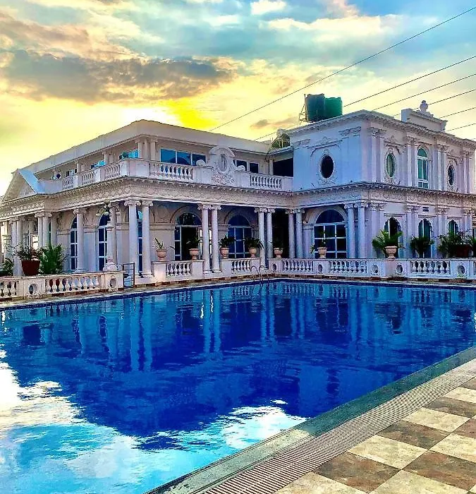 Dream Palace Resort-1