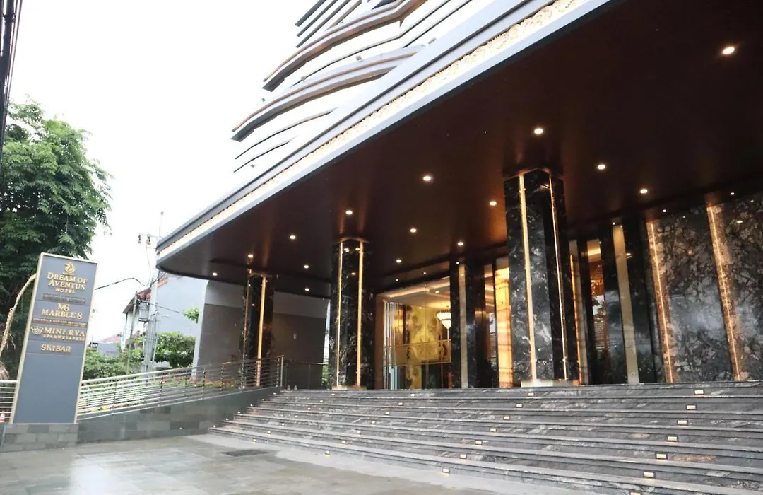 Dream Of Aventus Hotel Kuta-1