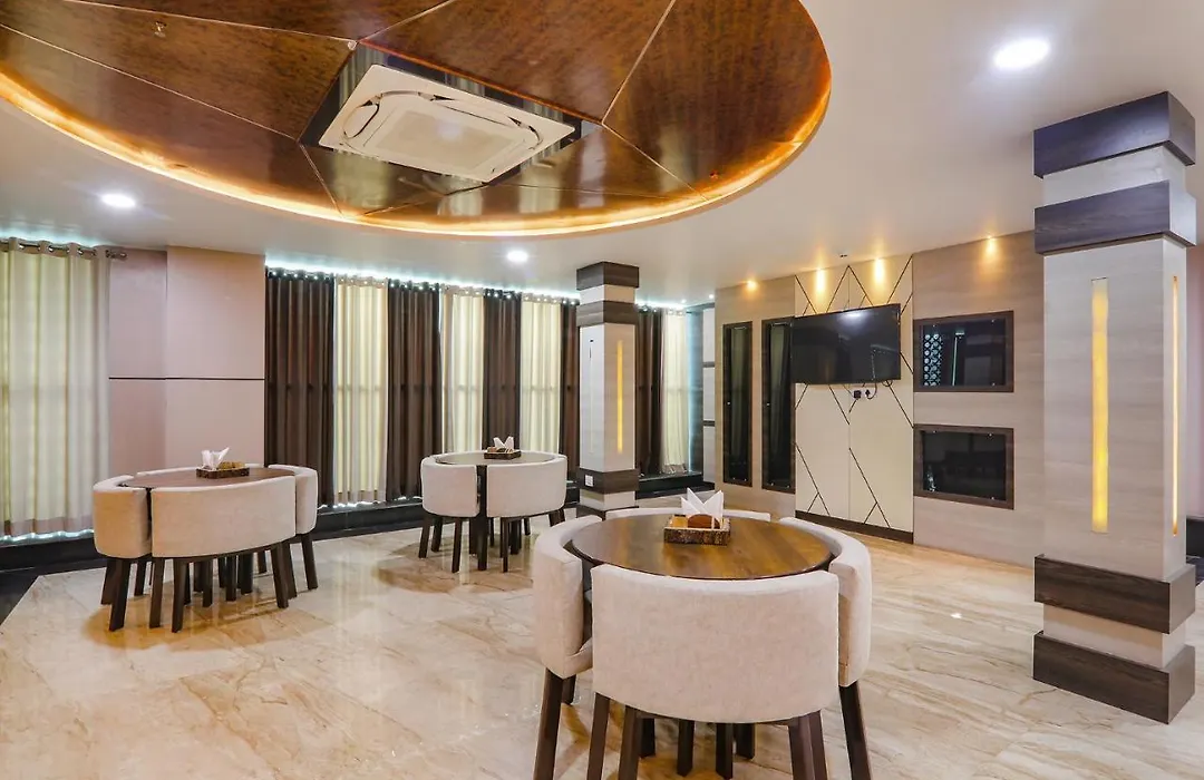 Fabhotel Ananda Inn-1
