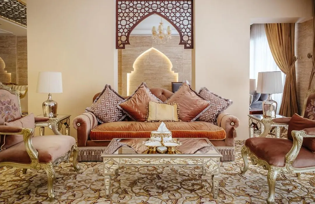 Crystal Plaza Al Majaz Hotel-1