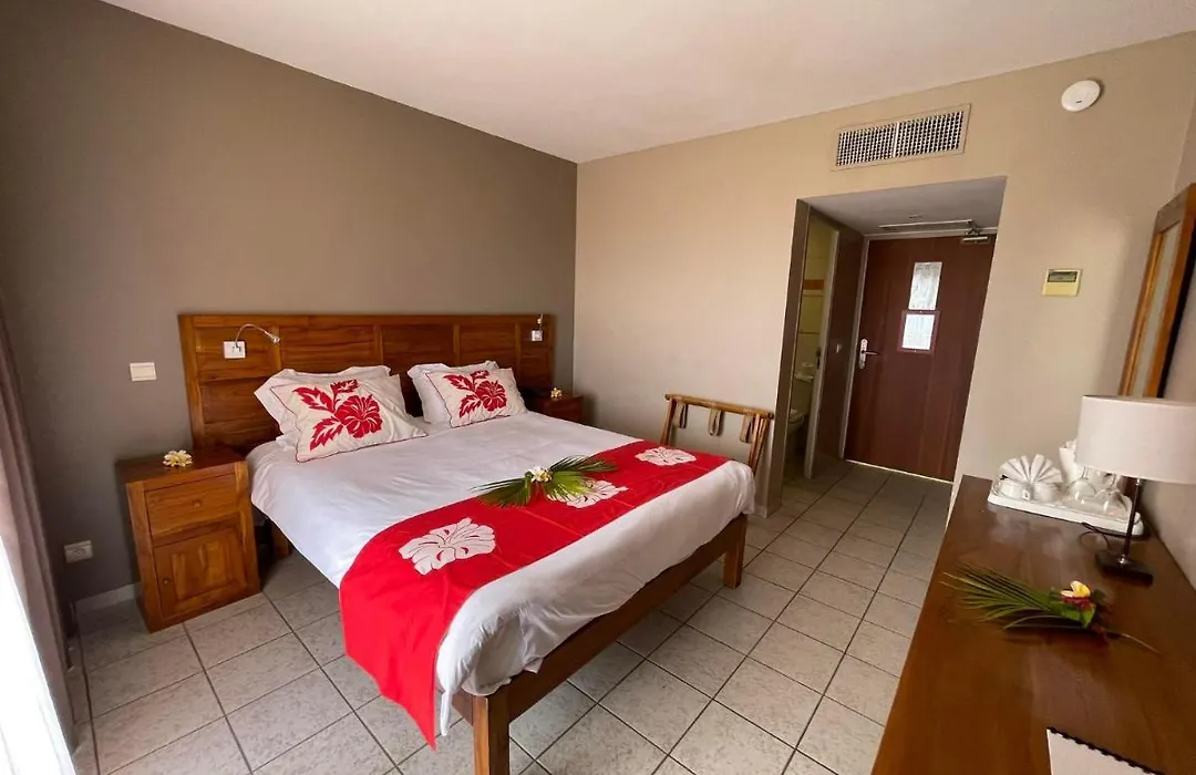 Tiki Hotel - Hotel D'Application Du Lycee De Tahiti-1