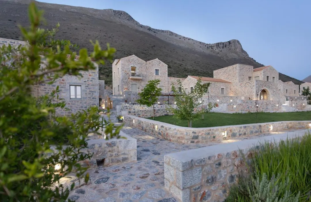 Armantanis Luxury Suites-1