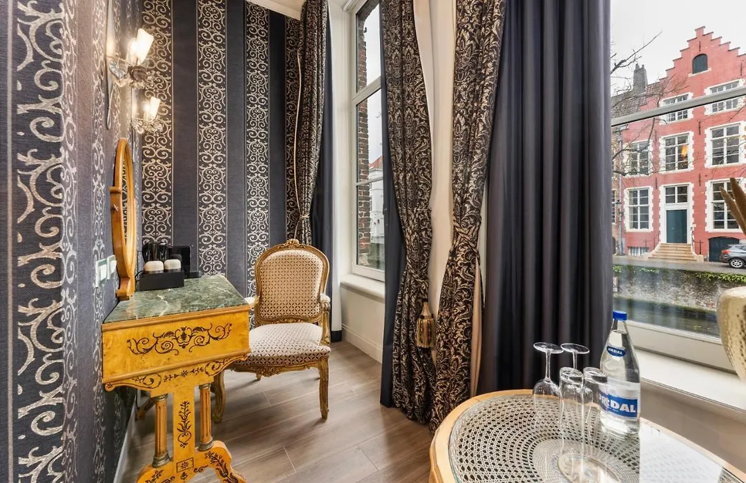 Canal Suites-1