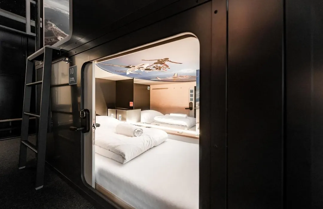 Capsule Hotel - Lucerne Thelab-1