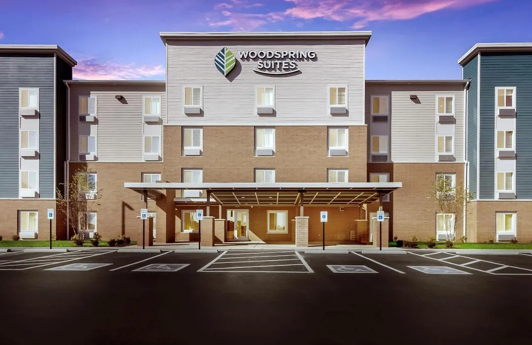 Woodspring Suites Dayton North-1