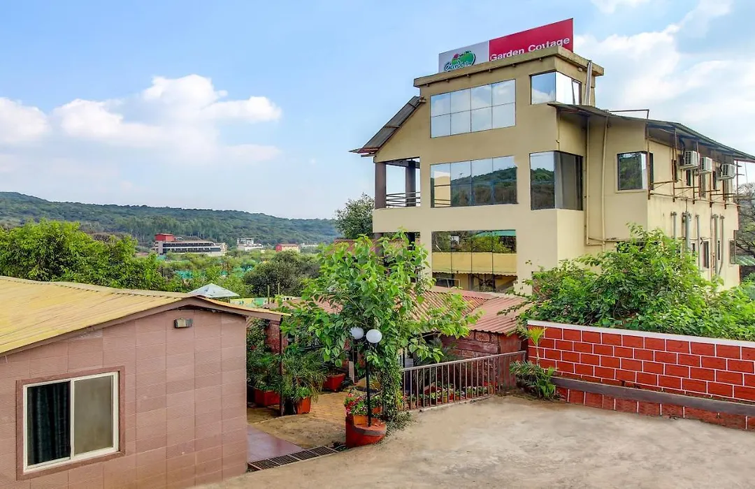 Garden Cottage & Lawn Mahabaleshwar-1