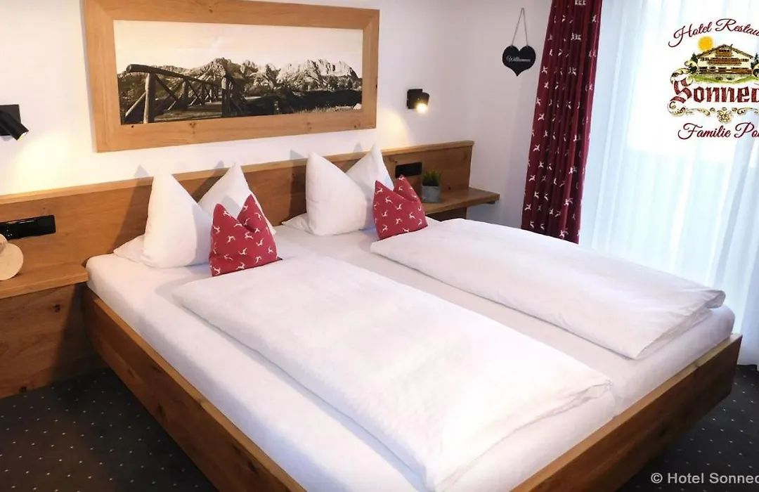 Hotel-Gasthof-Sonneck-1