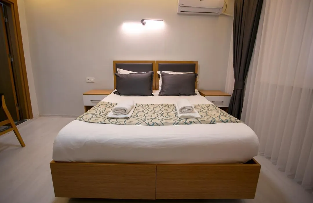 Blau Gruen Istanbul Otel-1
