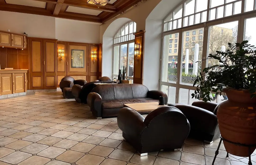 Hotel Roemischer Kaiser-1
