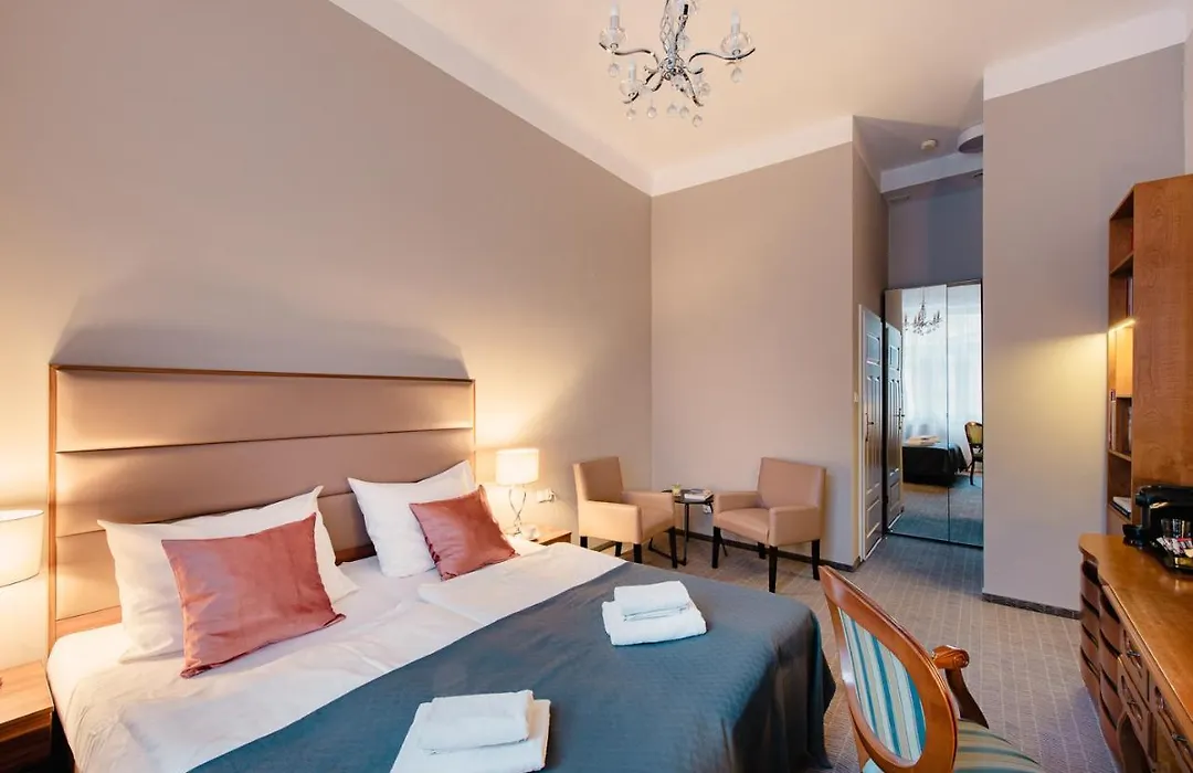 Aparthotel Old Town-1