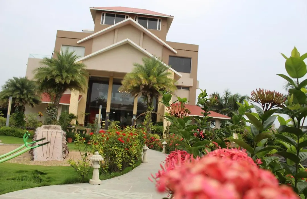 7 Seasons Resort & Spa-1