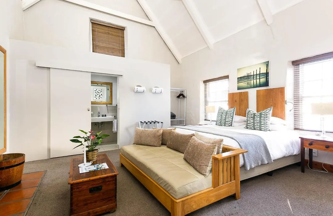 Adventure Pad'S By The Farmhouse Hotel-1