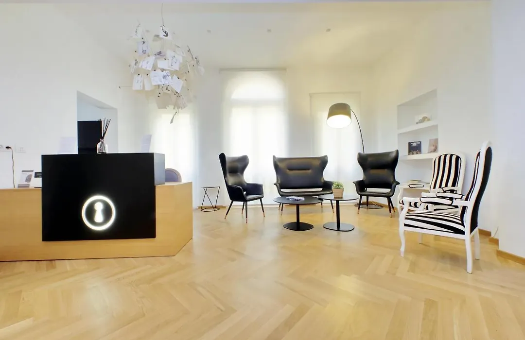 Youroom Abruzzi-1