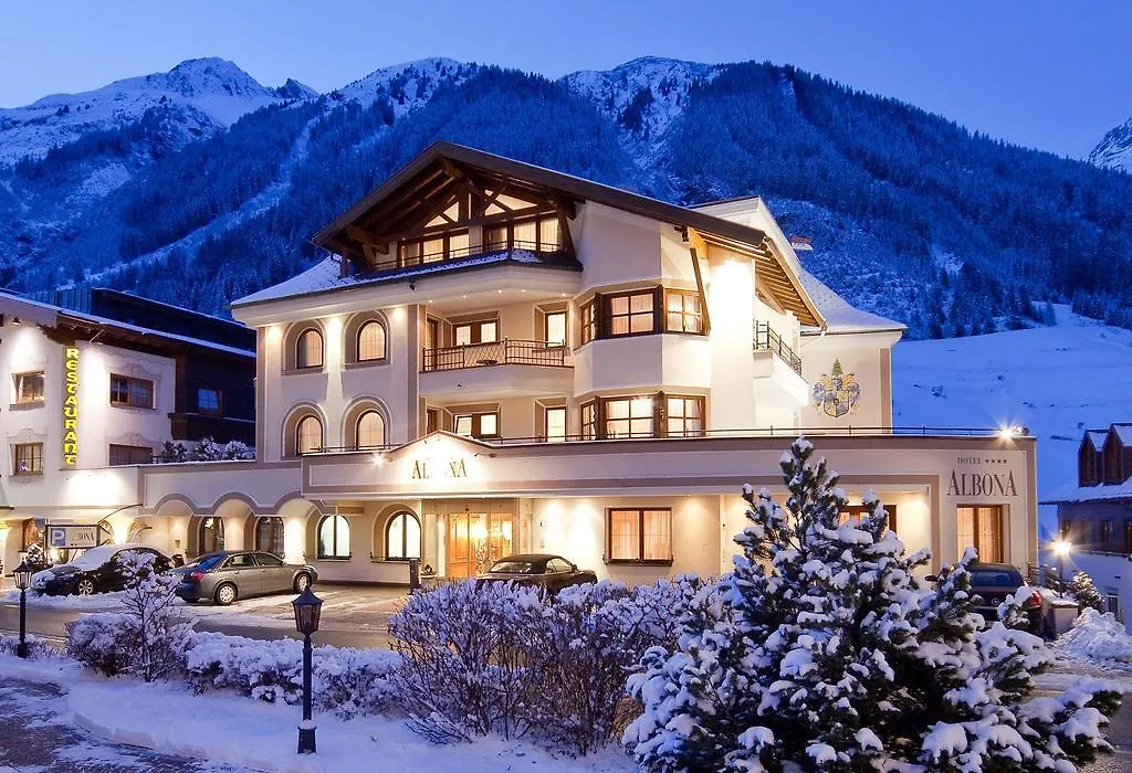 Hotel Albona-1