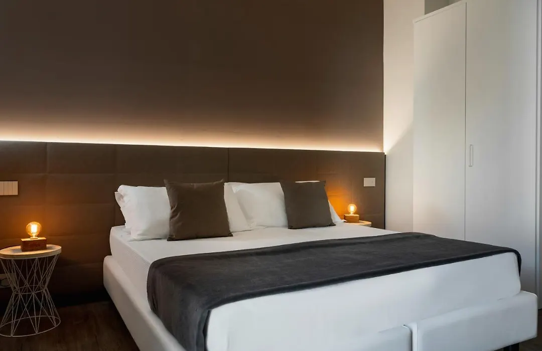 Hotel Lux Sh-1