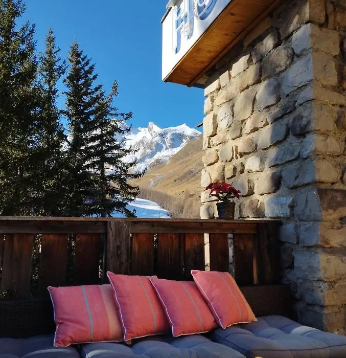 Hotel Restaurant La Source-1