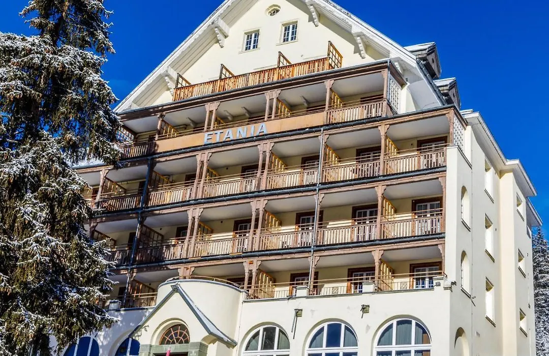 Zentrum Haus Davos-1