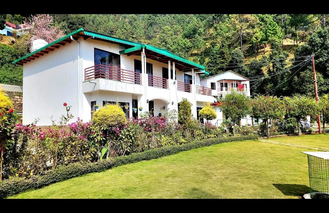 Just Naturals Wellness Resort Nainital-1