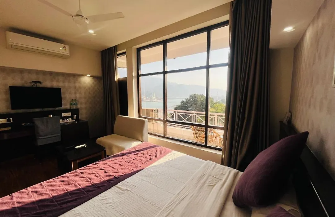 Hotel The Great Ganga-1