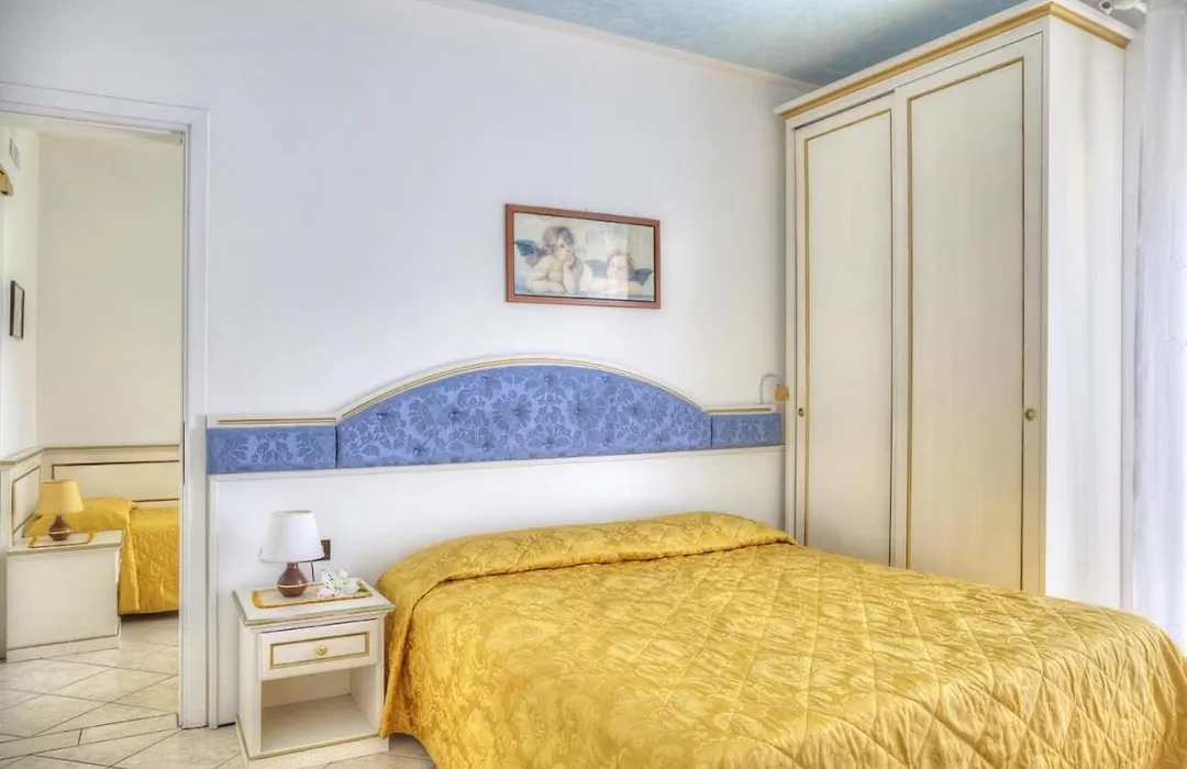 Hotel Elpiro-1