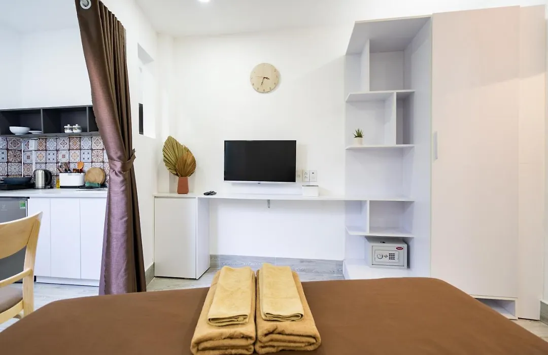 Ekomo Home 102 - Central Saigon-1