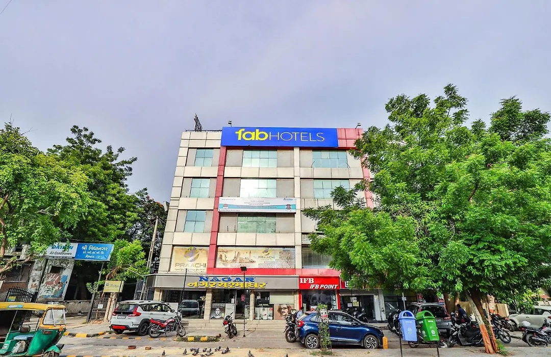 Leo Hotel-1