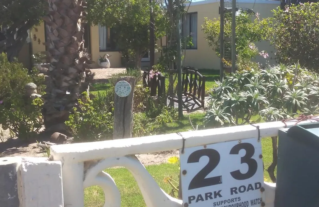 Fisherhaven Guest House-1