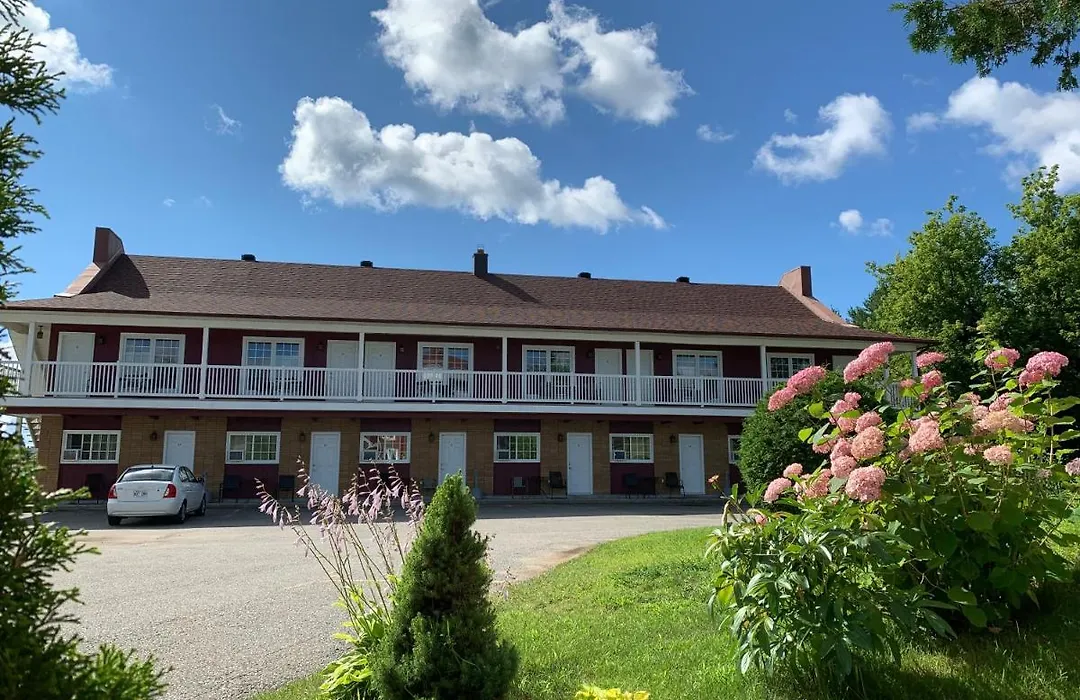 Motel Le Sabre-1