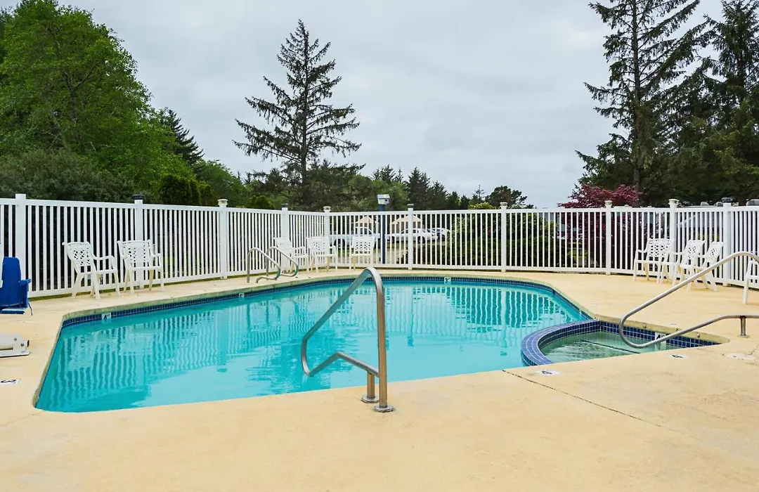 Long Beach Camping Resort Yurt 8-1