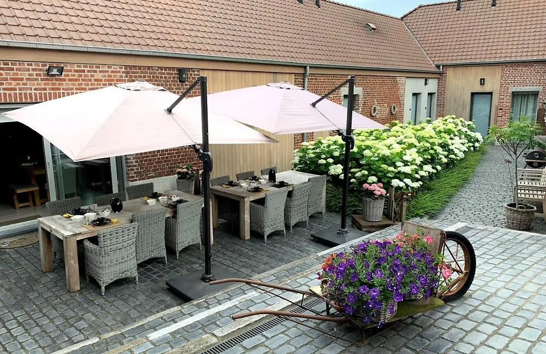 B&B 'T Oezent-1