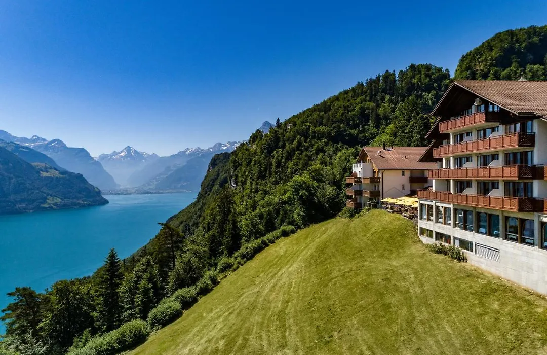 Hotel Und Naturhaus Bellevue-1