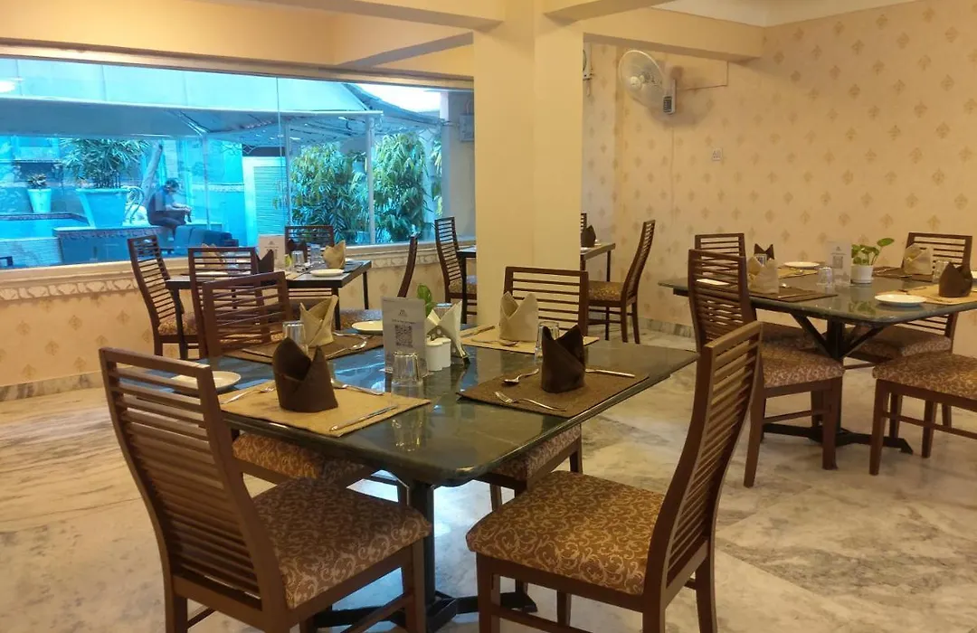 Hotel Raj Palace Udaipur-1
