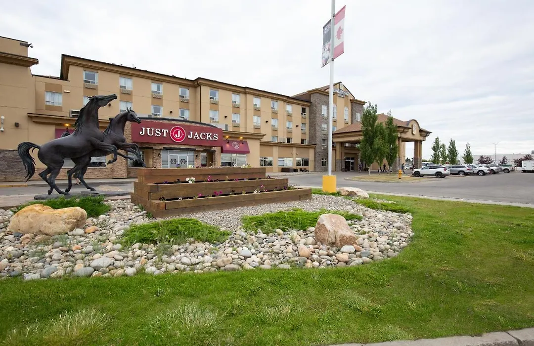 Pomeroy Hotel Fort St. John-1