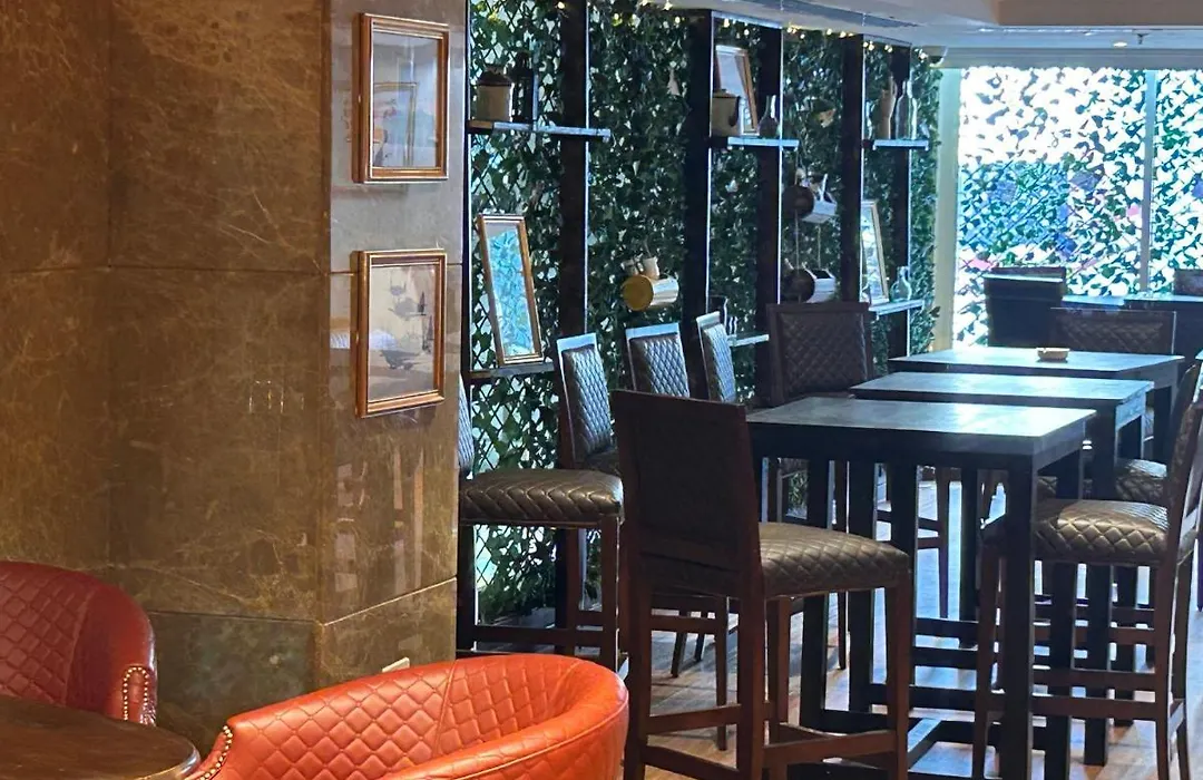 Ramada By Wyndham Doha Old Town-1