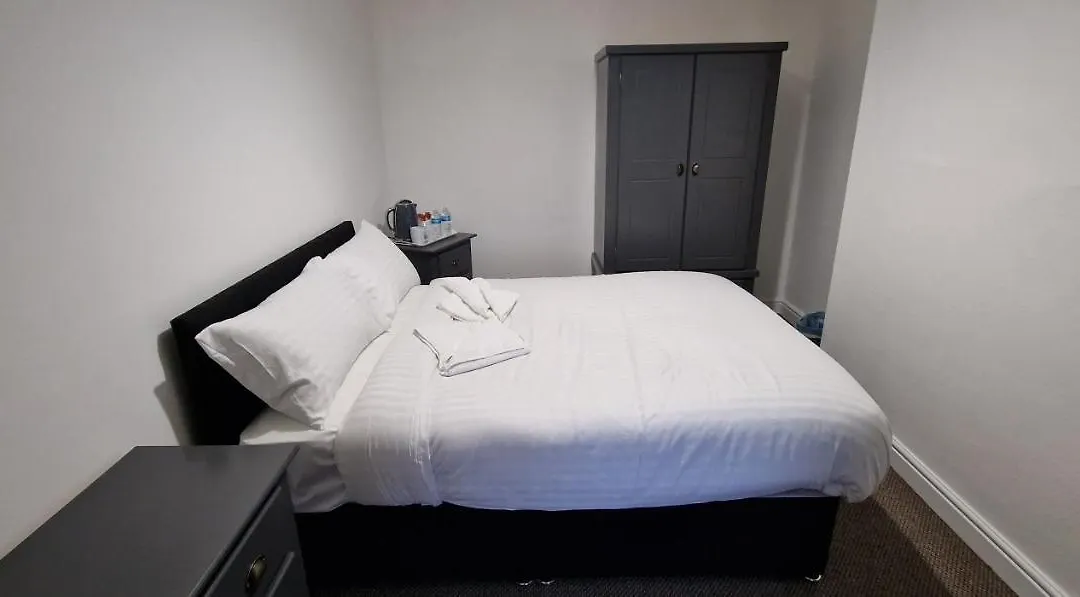 Self Check In Apartment Doncaster-1