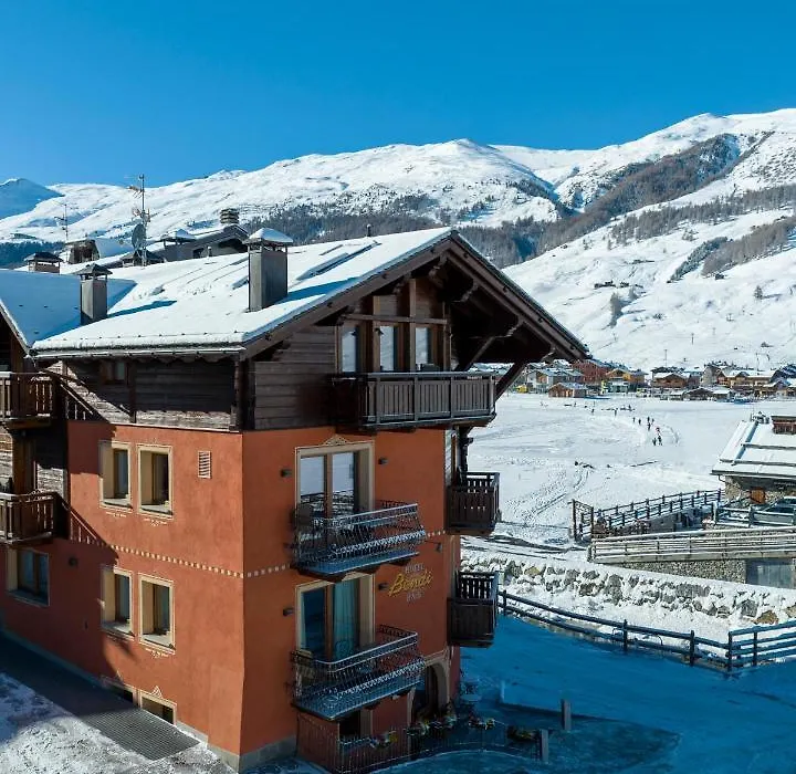 Hotel Bondi-1