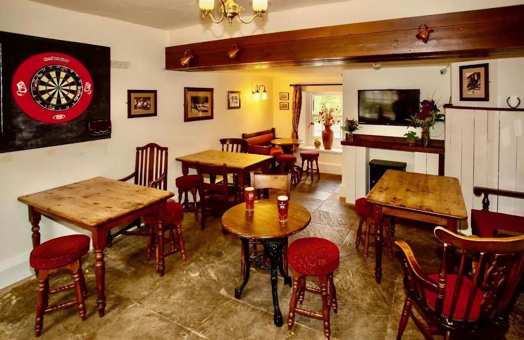 Sir William Hotel-1