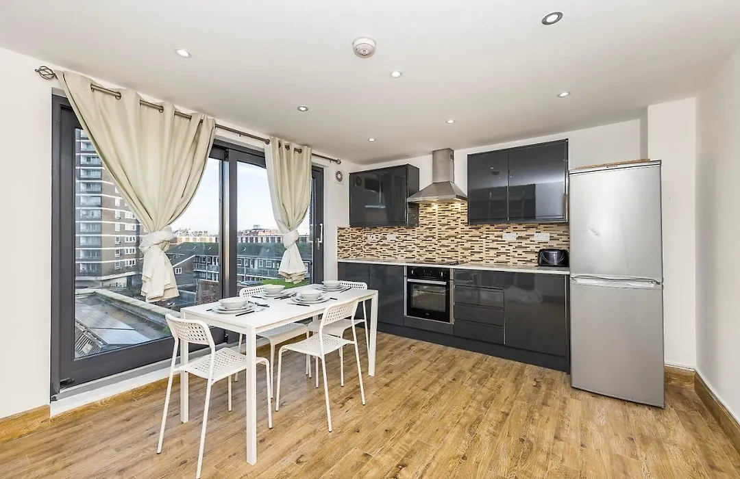 Edgware Hub-1