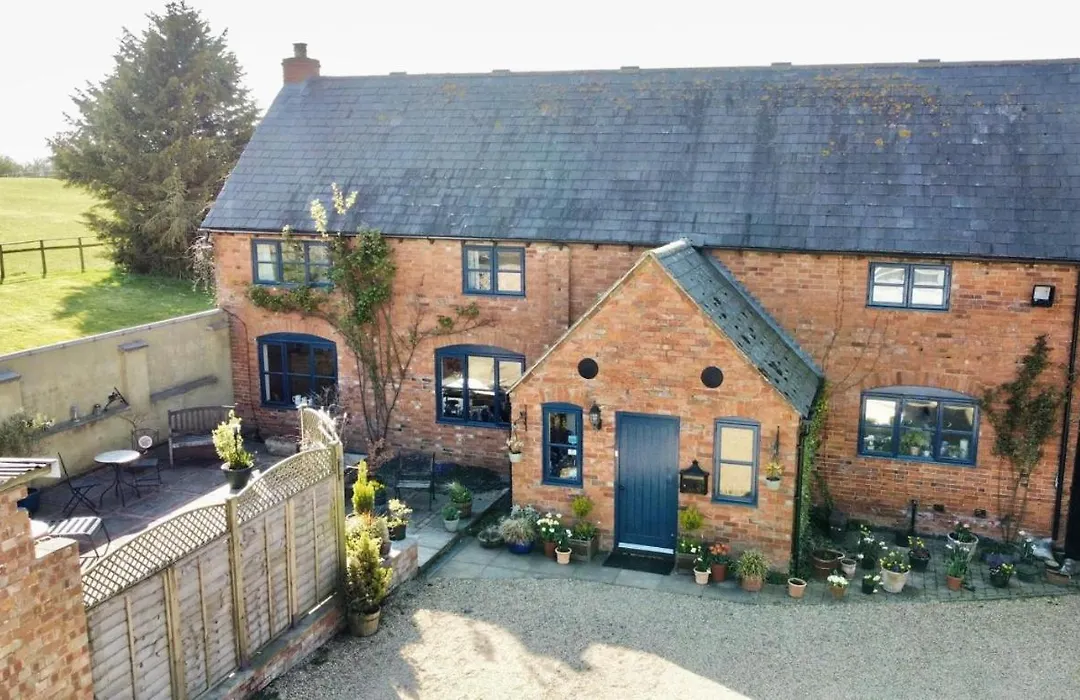 Catesby Barn Farm B&B-1