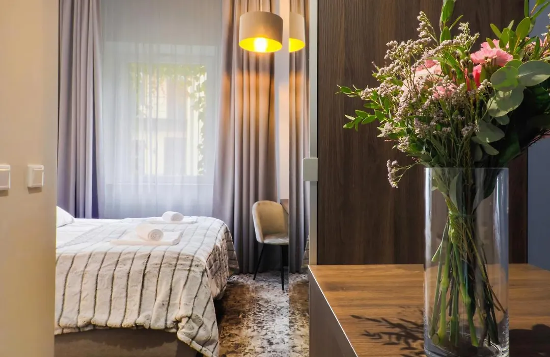 Aparthotel Cracovia Residence-1