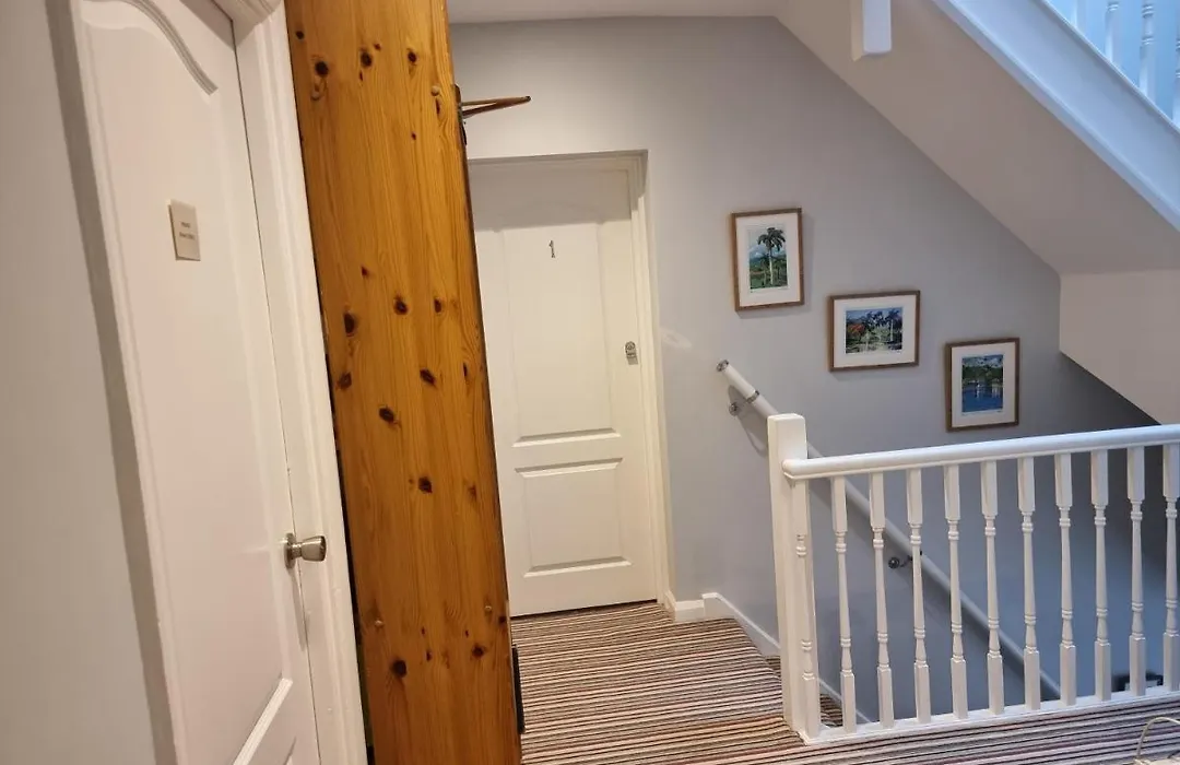 Denham Guest House-1