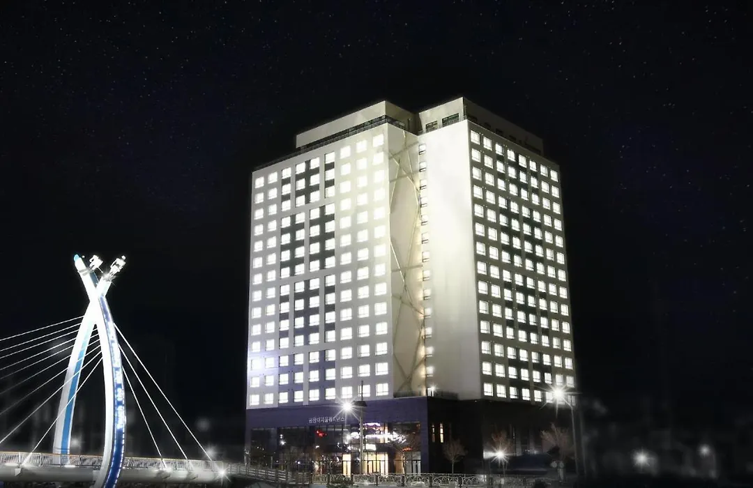 Am Hotel-1