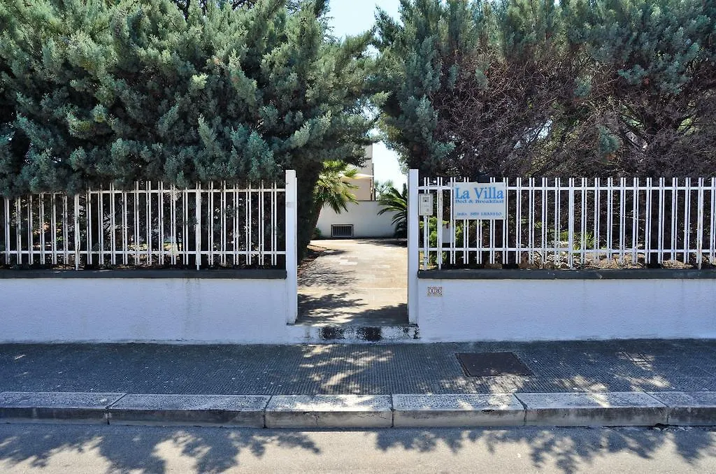Bed And Breakfast La Villa Ambienti Sanificati Con Generatore Di Ozono-1